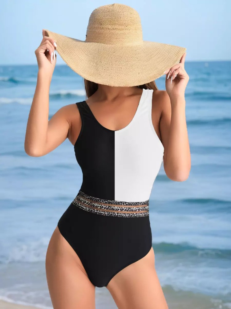 Contrast One-Piece Swimsuit With Solid Patchwork For Beach