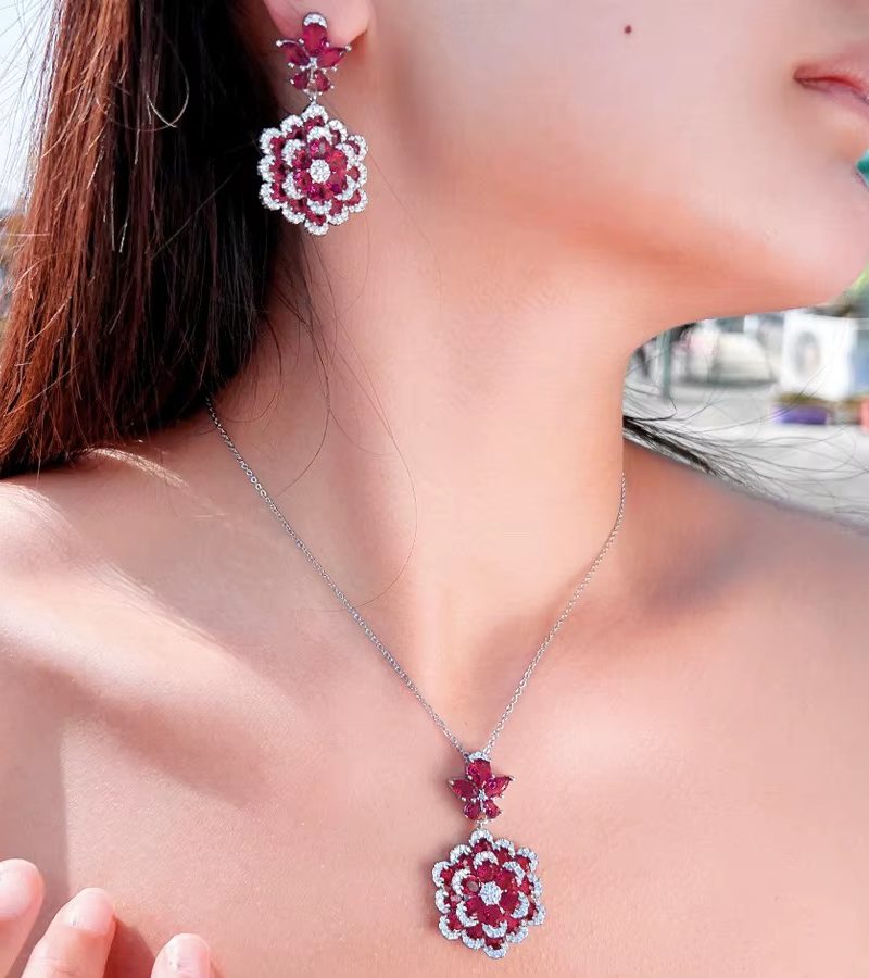 Luxury Zirconia Long Big Flower Pendant Necklace and Earrings Bridal Wedding Jewelry Set