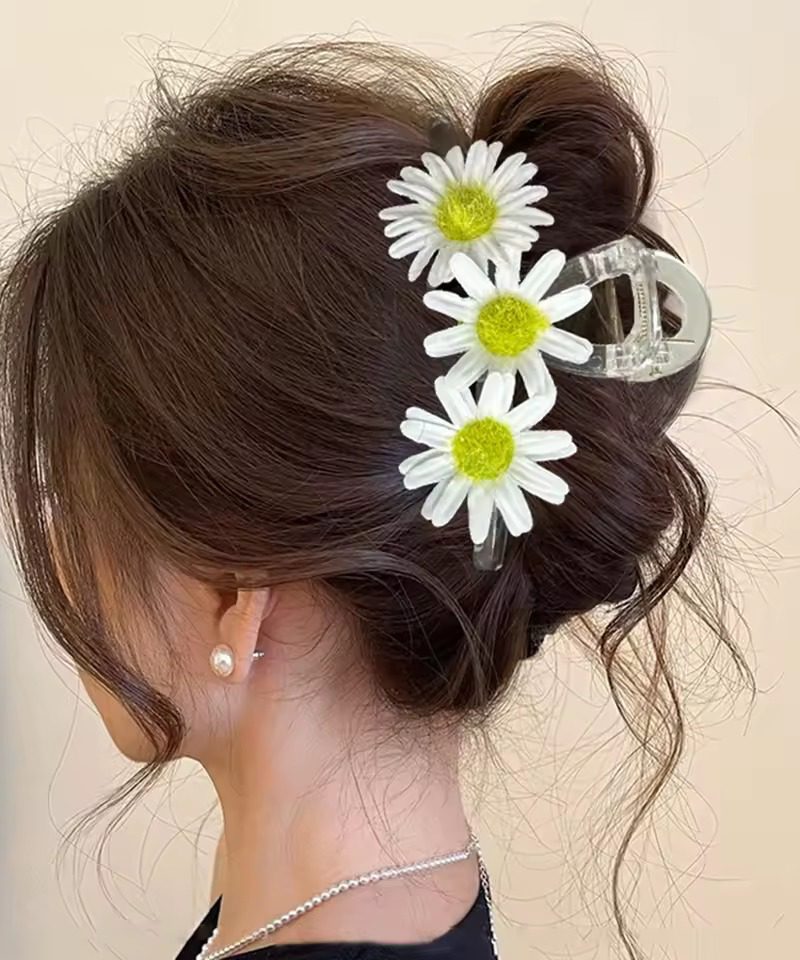 Sweet Little Daisy Handmade Fabric Flowers Grab Hair Clip
