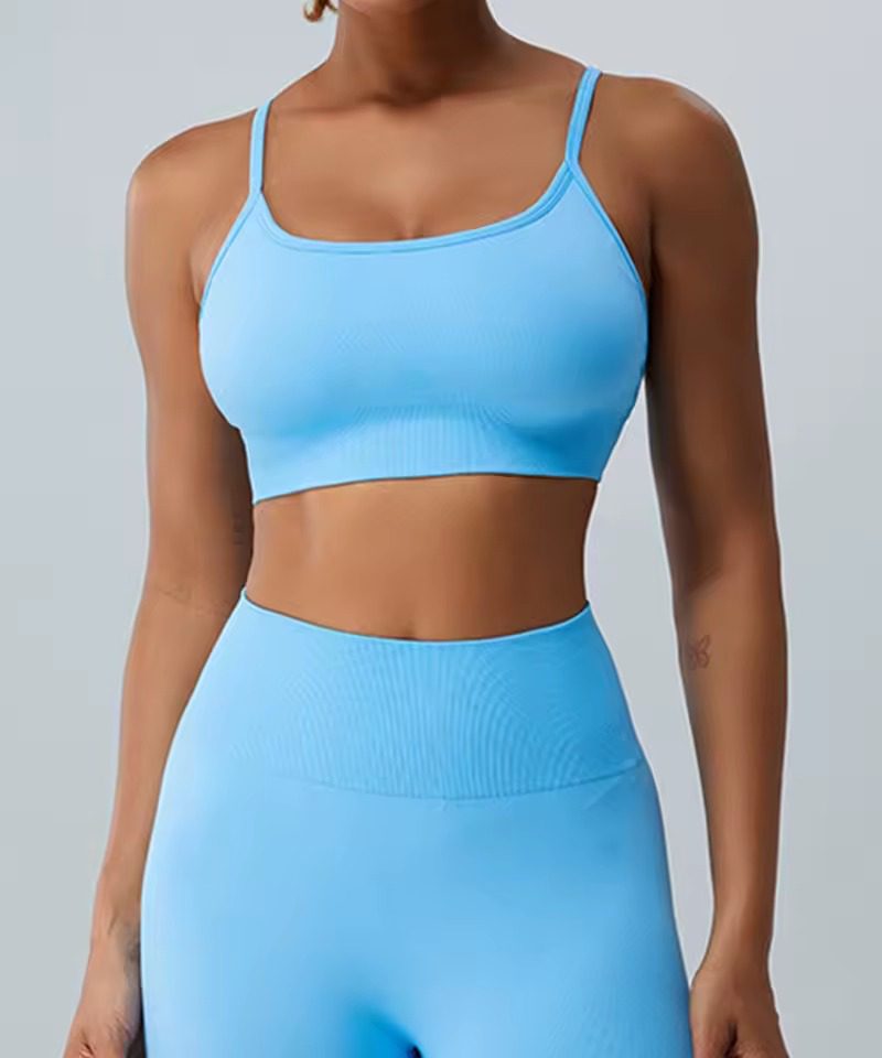 Trendy Quick Dry Knitted Cross Strap Breathable Fitness Sports Bra