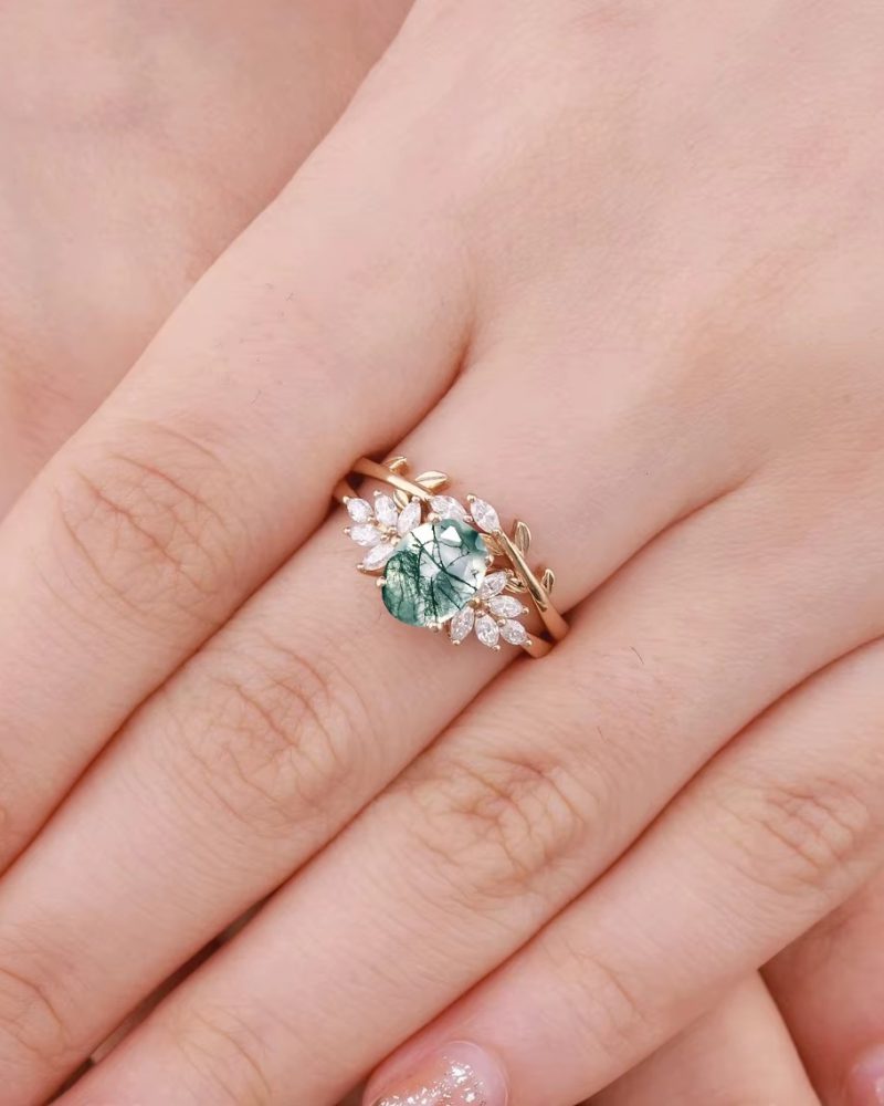 Trendy Round Cut Stacking Oval Shaped Natural Moss Agate Engagement Ring