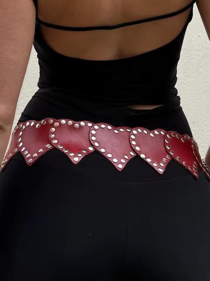 Cute Spliced Design All-Match Trendy Exquisite Pu Rivet Heart-Shape Belt