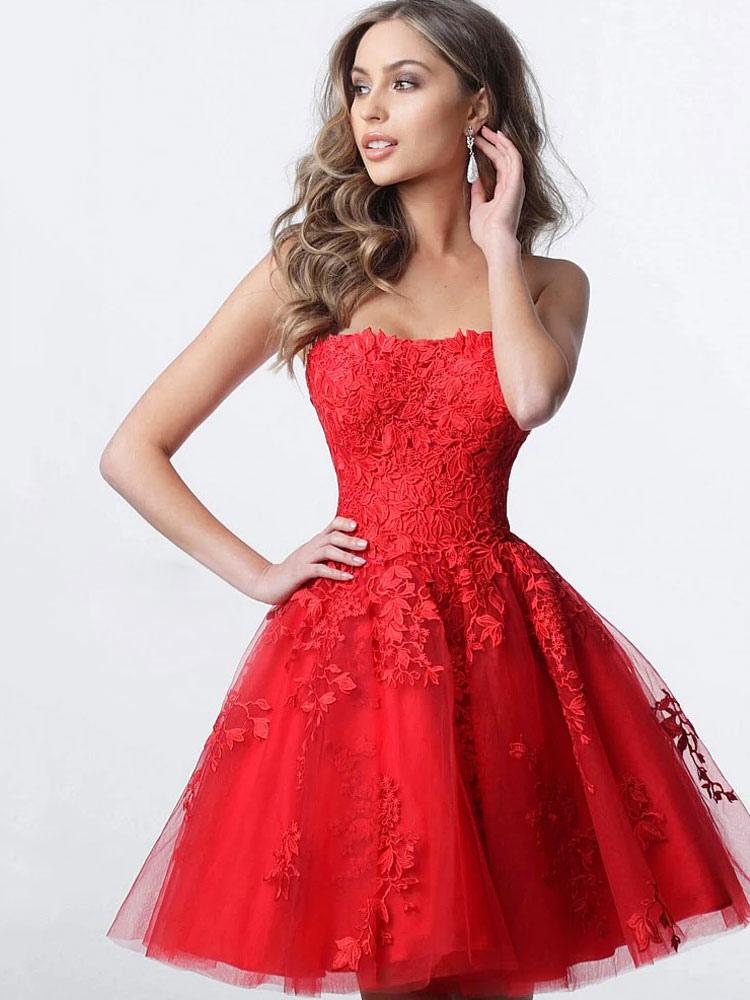 Elegant Sleeveless A-Line Lace Party Cocktail Strapless Homecoming Dress