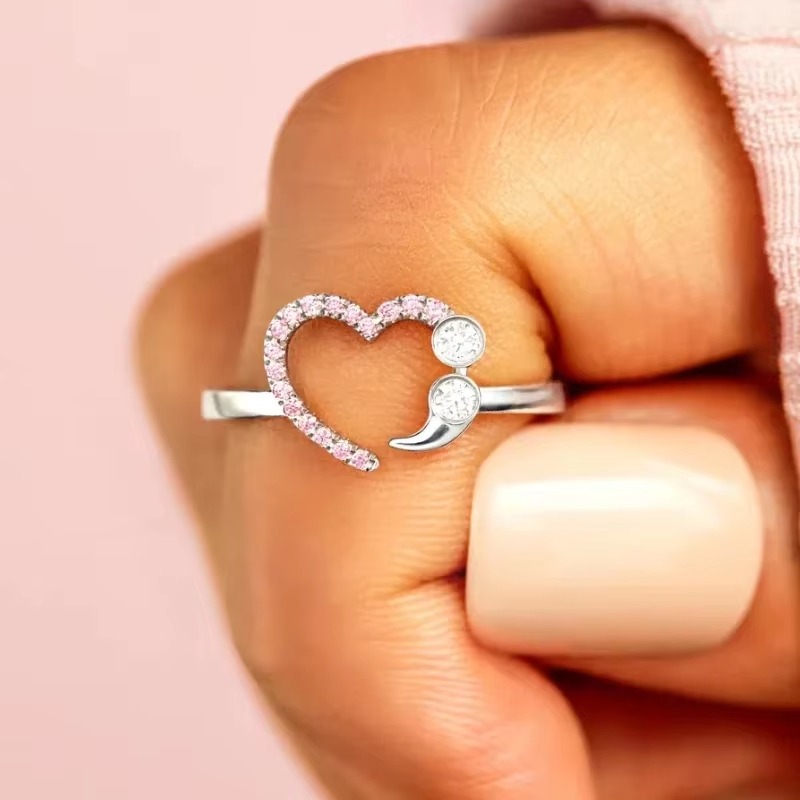Trendy Heart Shaped Exquisite Cubic Zirconia Finger Rings