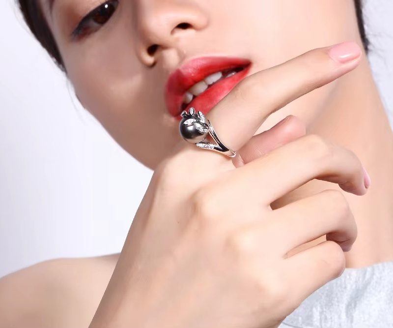 Trendy Simulated Pearl Cubic Zircon Leaf Finger Rings