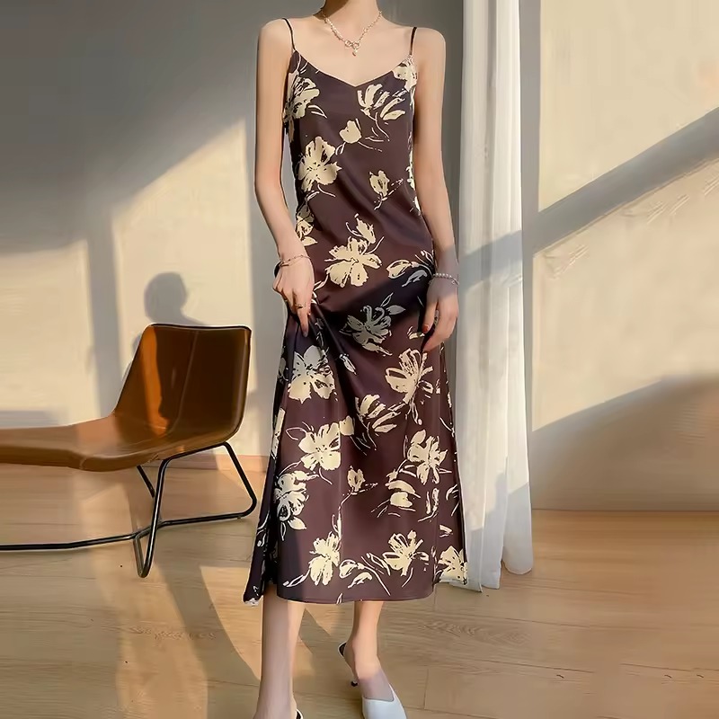 Casual V-Neck Bottoming V-Neck Printed A-Line Slip Dress