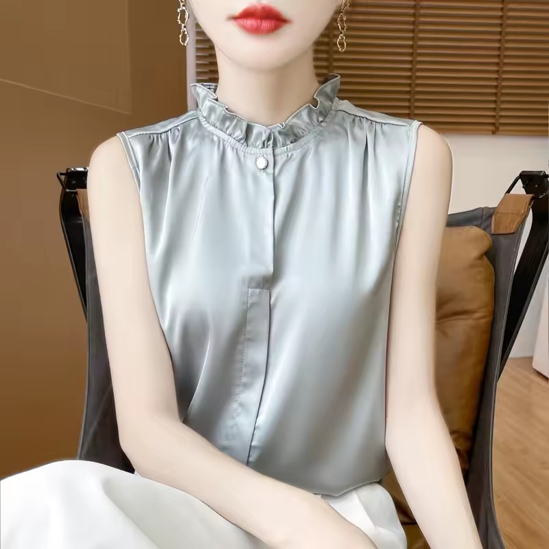 Solid Color Button Mushroom Edge Collar Sleeveless Retro Silk Knitted Bottom Shirt Top