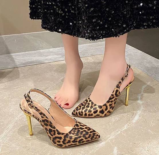 Simple Pointed Toe Sling-back Leopard Print High Heels Sandals - Image 6