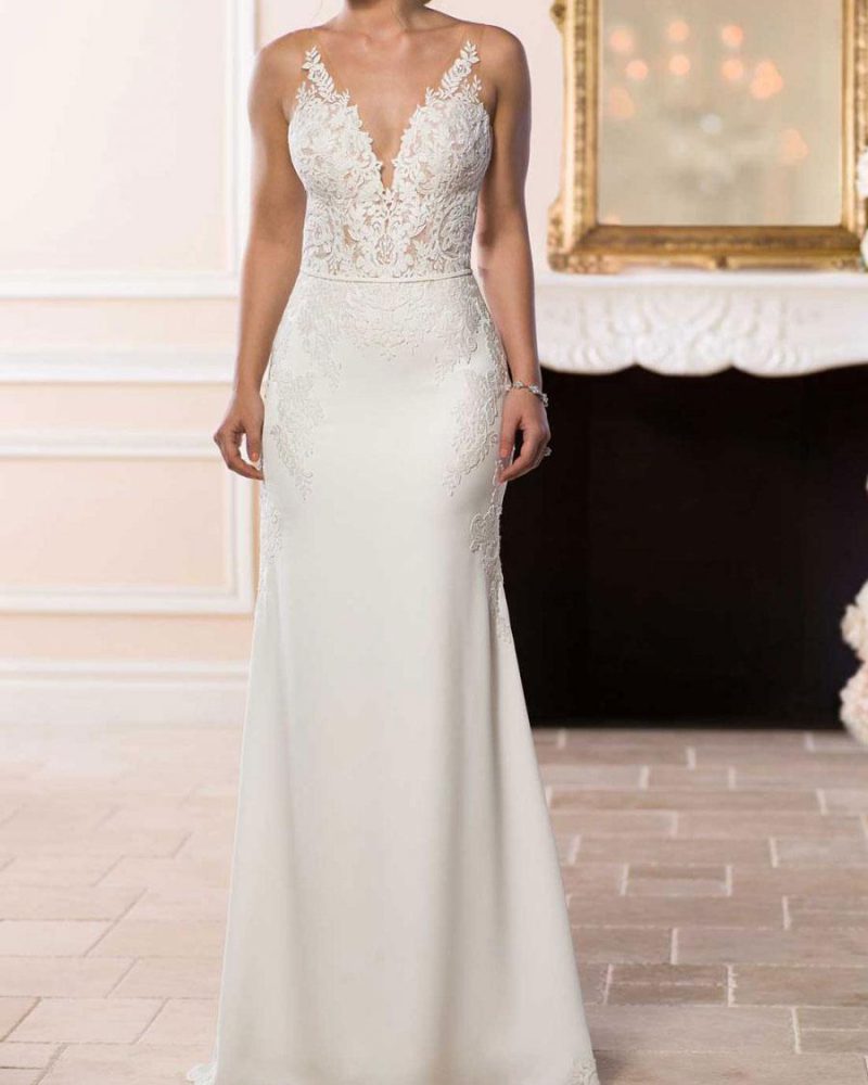 Simple V-Neck Sleeveless Backless Lace Bridal Mermaid Wedding Dress