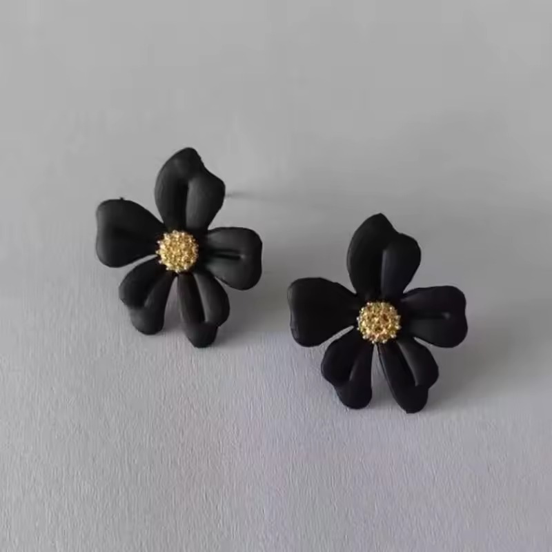 Trendy 925 Silver Needle Chrysanthemum Fairy Little Daisy Stud Flower Earrings