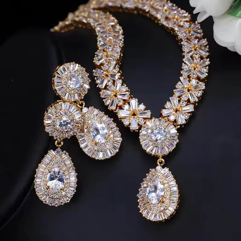 Elegant Cubic Zirconia Nigerian Wedding Costume Big Statement With Crystal Stone Jewelry Set