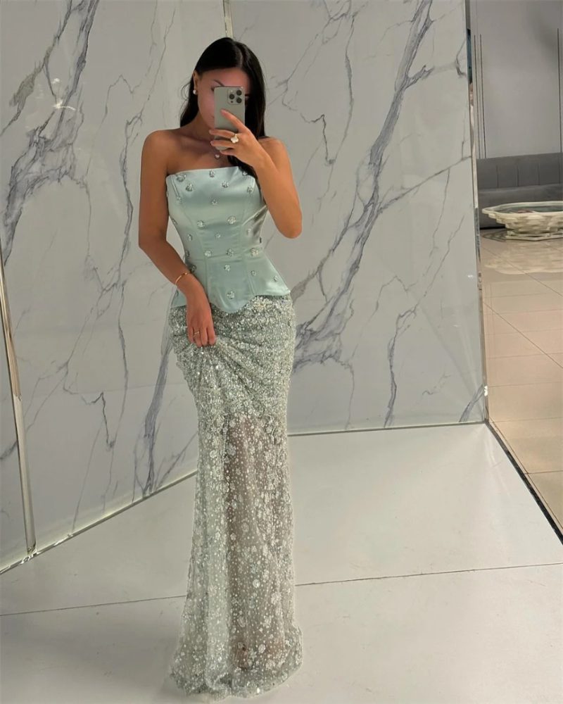 Elegant Gorgeous Sleeveless Customized Beaded Floor-length Mermaid Prom Dresses