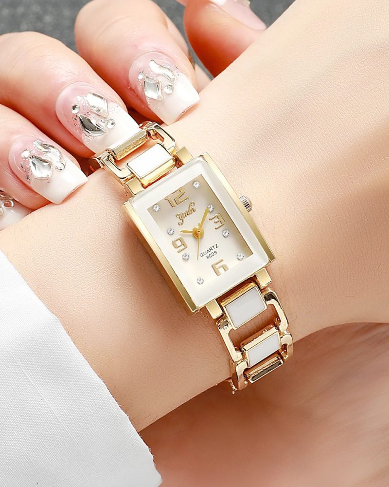 Elegant Square Dial Alloy Hook Buckle Quartz Wristwatch