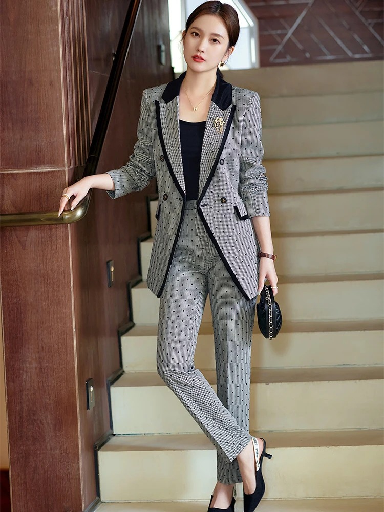 Formal Business Style Plaid Blazer And Pant 2 Piece Suit