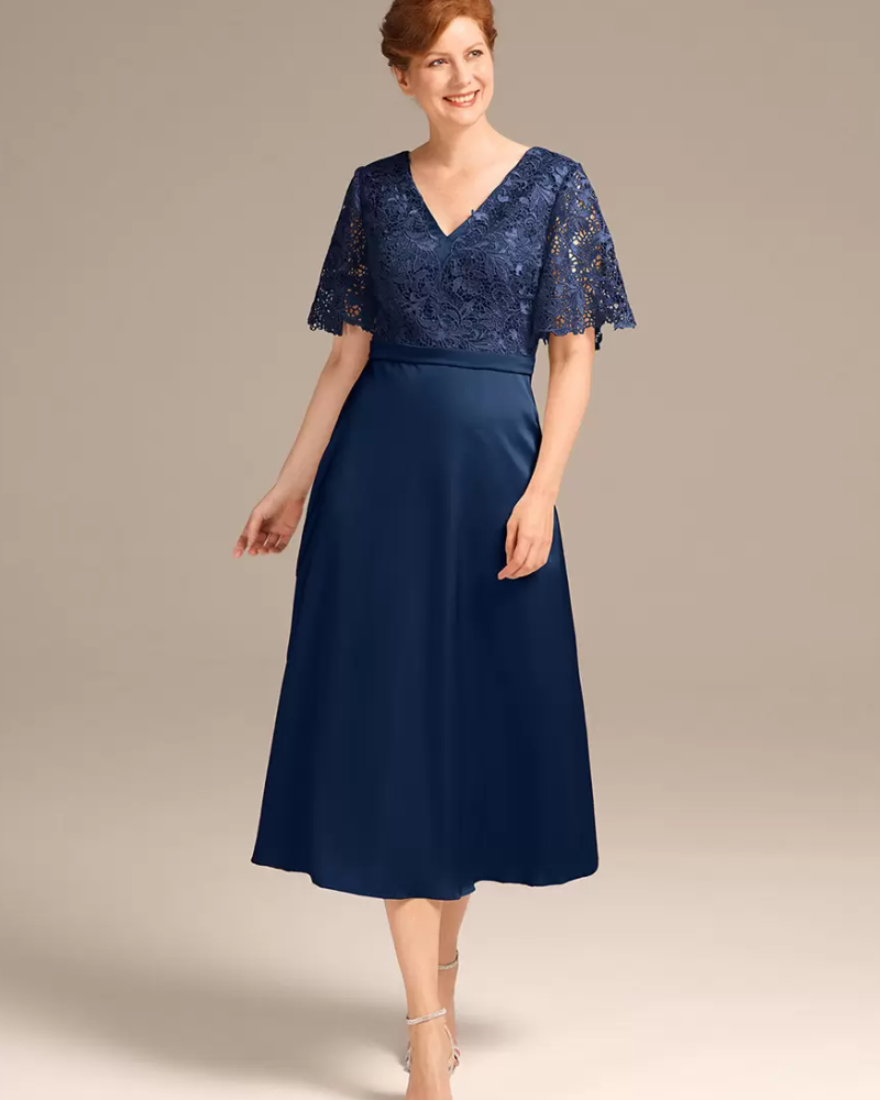 Gorgeous Jewel Neck Short Sleeves A-Line Lace Tea-Length Wedding Dresses