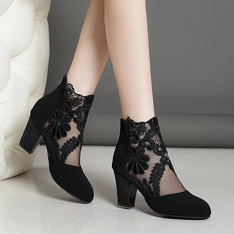 Elegant Lace Flower Round Toe Ankle Strap Hollow Out High Heels Sandal