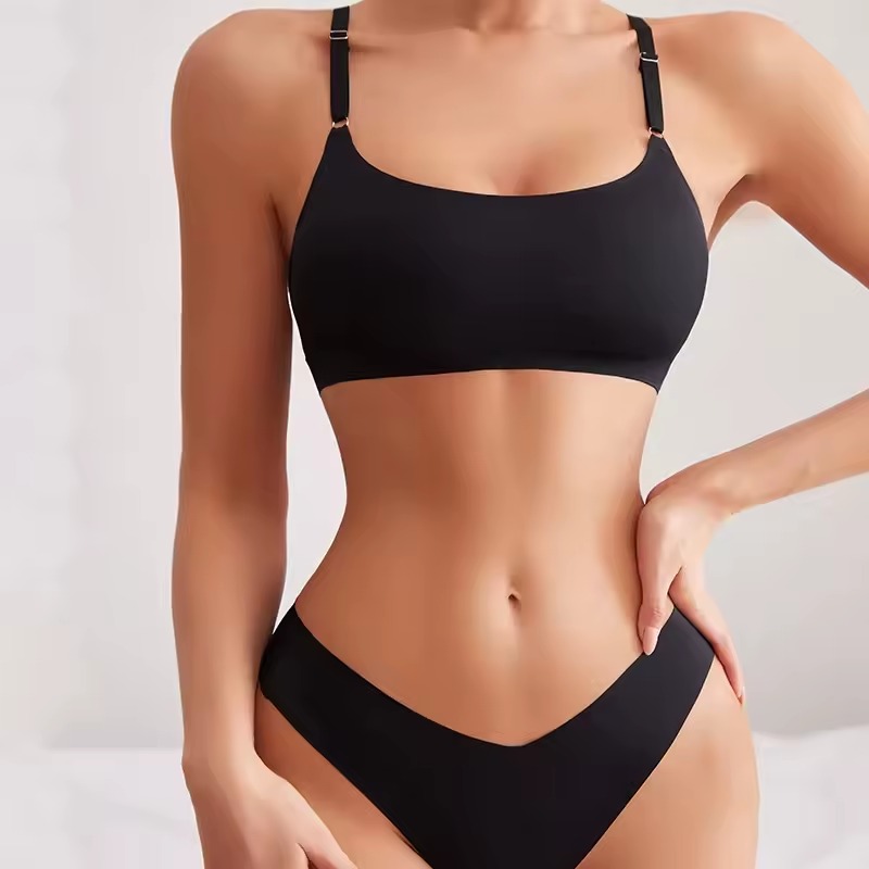 Latest Design Us Size Stylish Solid Ice Silk Seamless Wireless Bras Underwear Set