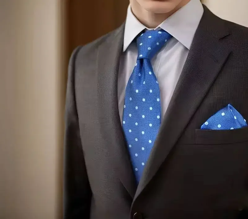 Polka Dot Pattern Extra Long Men Neckties Pocket Square Set
