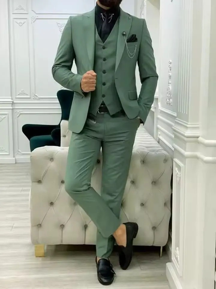 Wedding Party Jacket Vest Pants Peak Lapel Slim Fit Groom Tuxedos Three Pieces Suit